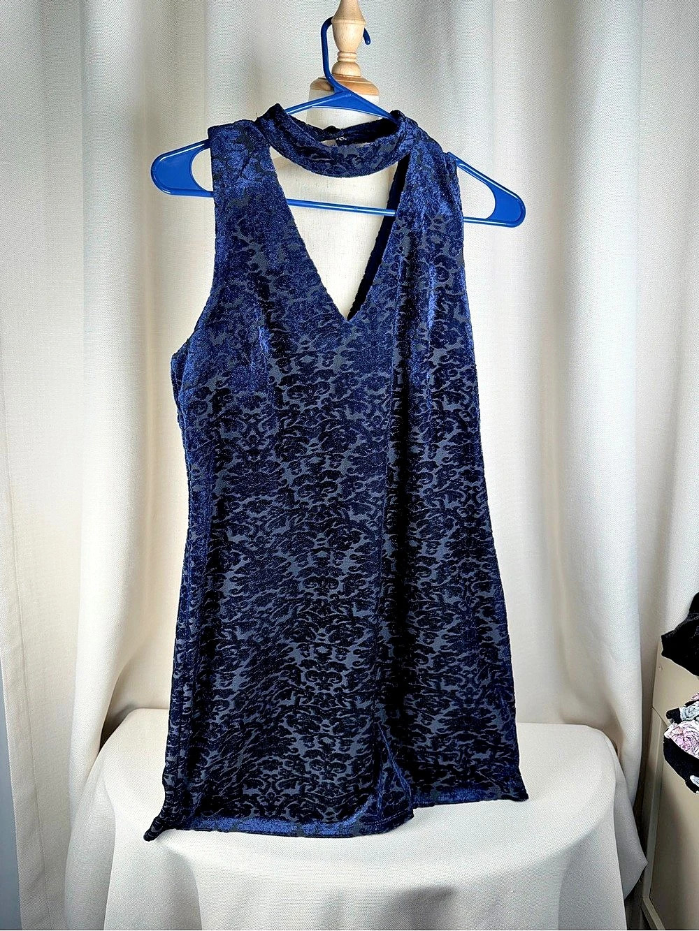 IN SAN FRANCISCO Floral Mini Dress in Blue Size Medium